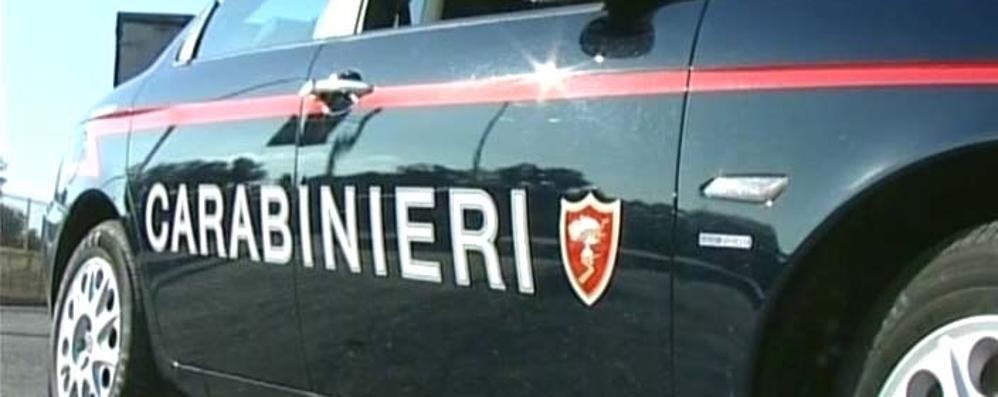 Un’auto dei carabinieri