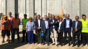 MACHERIO: Sopralluogo Brianzacque, sindaci e Provincia al cantiere della vasca volano di Macherio. Poi conferenza stampa in biblioteca a Macherio.