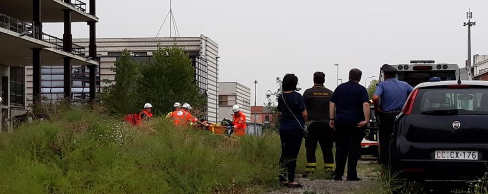 Desio donna soccorsa  in codice rosso alla torre Ptb