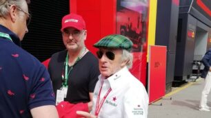 Jackie Stewart nel paddock di Monza
