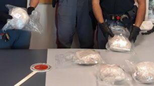 La droga sequestrata dalla polizia stradale di Seriate sull’autotostrada A4 a Monza