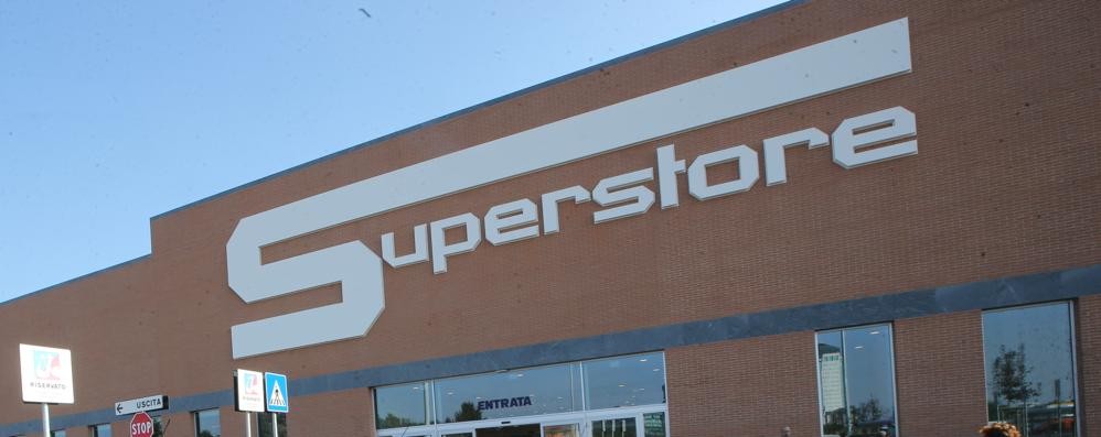 Supermercato Superstore Esselunga