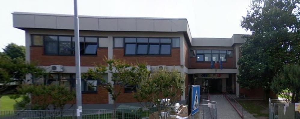 Nova Milanese, blackout per maltempo alla scuola di via Fiume e studenti a casa lunedì 21 ottobre 2019