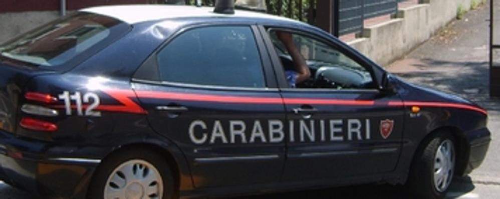 L’episodio è stato denunciato alla caserma dei carabinieri di Limbiate