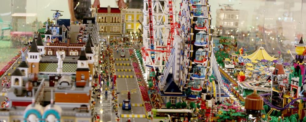 MONZA mostra lego in Arengario