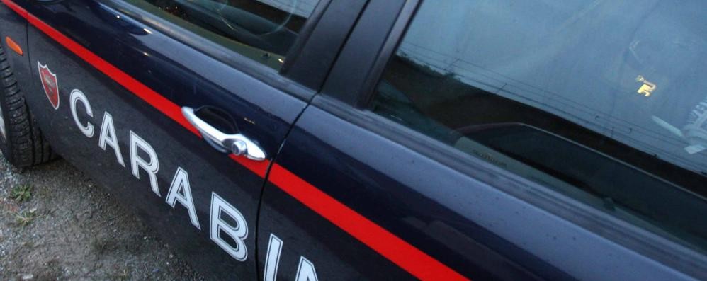 Un'auto dei carabinieri