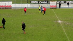 Seregno - Il sopralluogo che ha portato al rinvio del match