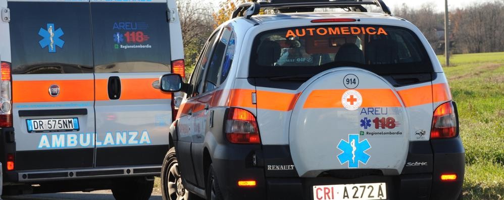 Soccorsi sul posto con ambulanza e automedica - foto d’archivio