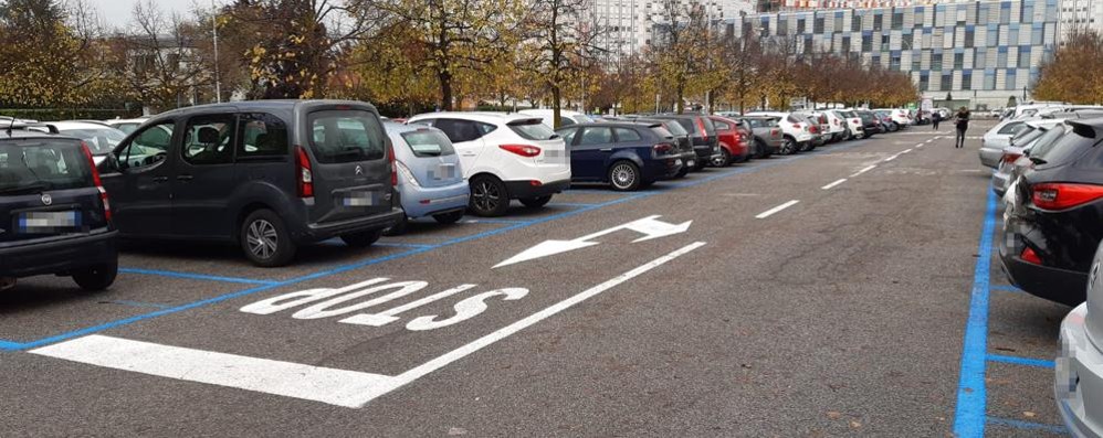 Monza segnaletica parcheggio ospedale San Gerardo