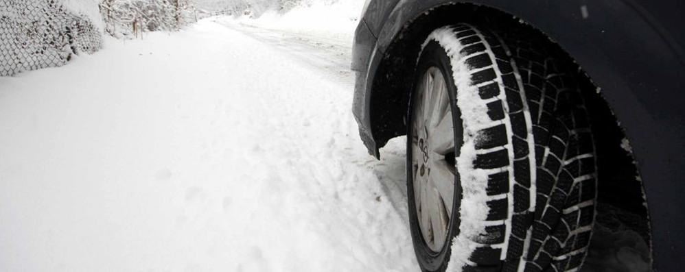 In vigore l’obbligo delle gomme da neve su strade provinciali