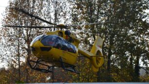 Treni, incidente in stazione a Costa Masnaga