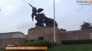 #ilCittadinoMb in piazza a Monza:  il monumento ai caduti va spostato dal centro?