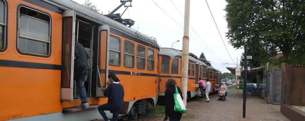 Il tram a Limbiate