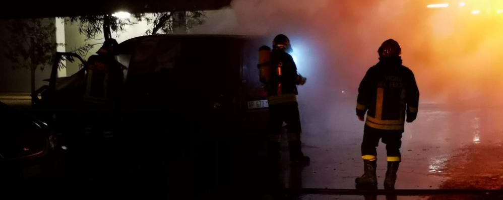 Seregno incendio via Solferino  1 gennaio 2020