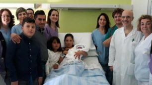 Gianluca Espinoza primo nato a Desio nel 2020 con la mamma Gary Bernison Sevillano Estrada e il papà Tito Miguel Espinoza Falconi