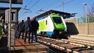 Le riprese alla stazione di Ceriano Laghetto con il treno Caravaggio e Renato Pozzetto