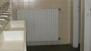 Monza lavori scuole: i bagni alla Zara