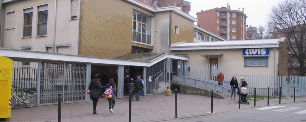 Muggiò: scuola de Gasperi, uno degli edifici che beneficerà del teleriscaldamento