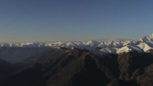 Il panorama dai Piani di Bobbio e In fondo a destra il volto naturale