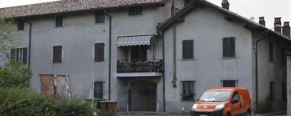 Arcore - Case popolari via Cervino