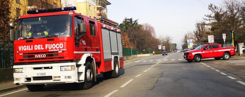 Lissone vigili del fuoco via Martiri delle Libertà