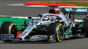 Formula 1 Hamilton Mercedes 2020 - foto da Facebook