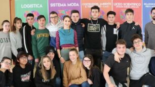 Gli studenti di 4 P Cat e 4 A moda con i docenti presenti al Mind