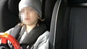 bambini sicurezza auto