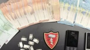 Seregno carabinieri arresto pusher