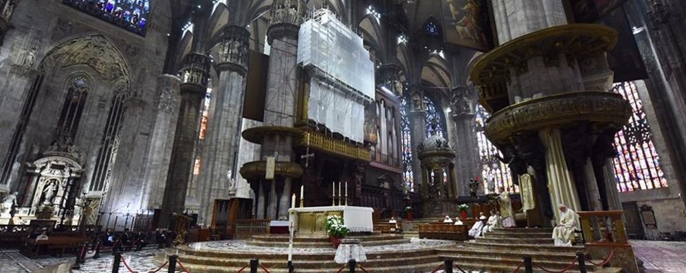 pontificale pasqua Mario delpini coronavirus duomo milano