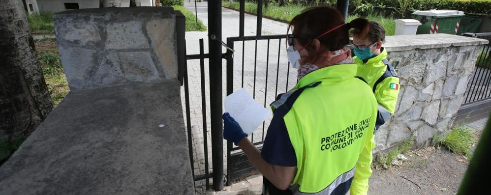 Monza: consegna di buoni spesa a domicilio e mascherine