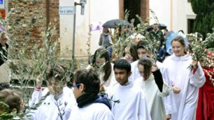 Domenica delle Palme benedizione e processione con ulivo benedetto: una foto del 2019