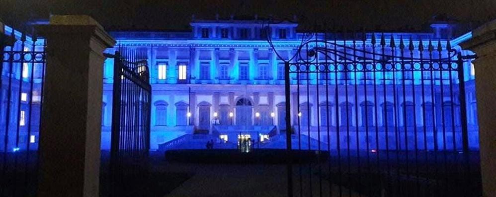 La Villa reale di Monza vestita di blu