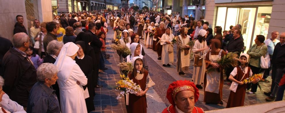 Monza, il corteo storico - uno dei momenti clou dei festeggiamenti di san Giovanni - potrebbe slittare a settembre