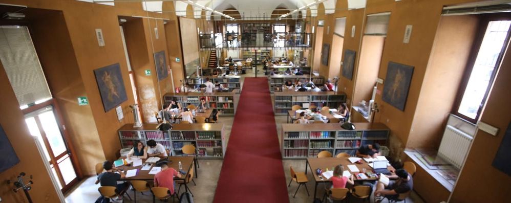 La biblioteca civica di Monza