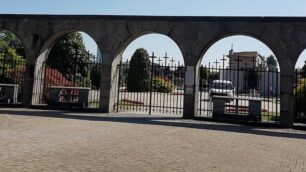 Il cimitero