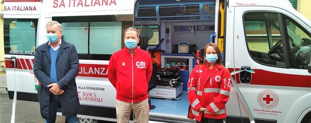 La nuova ambulanza speciale della Croce rossa di Monza