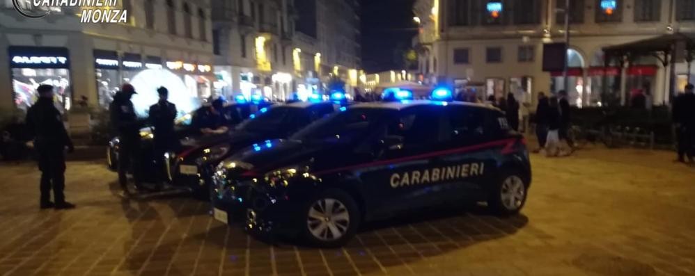 Carabinieri Monza largo Mazzini