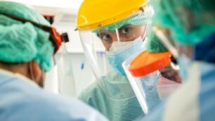Il personale del San Gerardo al lavoro