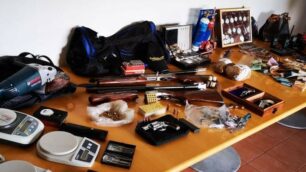 Paderno. Il blitz dei carabinieri: gli strumenti messi sotto sequestro
