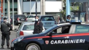 Un posto di blocco dei carabinieri