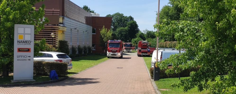 I vigili  del fuoco all’interno della Named di Lesmo