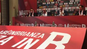 Calcio Conferenza Monza in B