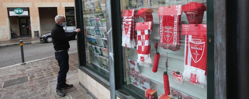 Monza: il merchandising per la promozione in serie B