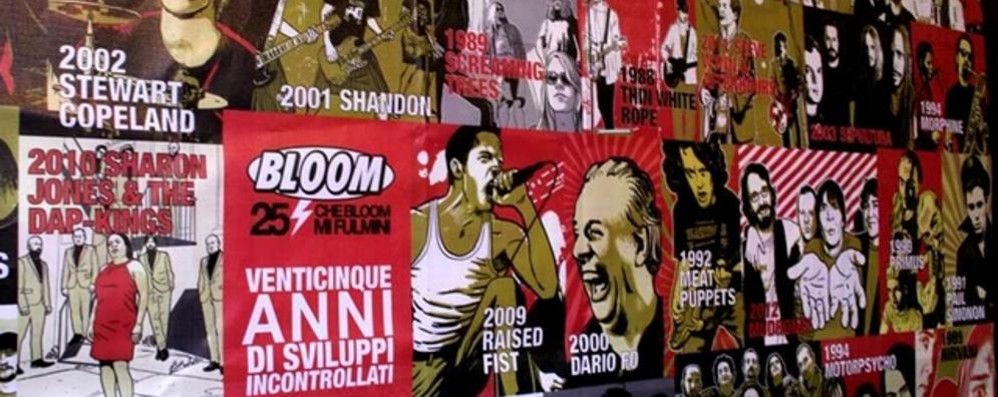 Per i venticinque anni di Bloom (nel 2012) erano stati raccolti in un grande manifesto gli artisti passati in via Curiel