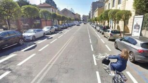Monza, corsia ciclabile nella foto di Dario Allevi su facebook