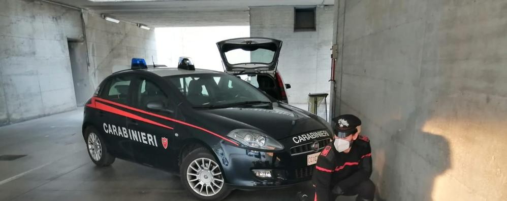 Carabinieri in azione a Seregno