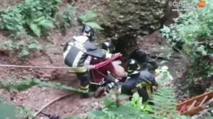 VIDEO: soccorsi a Canonica di Lesmo, il recupero del ferito