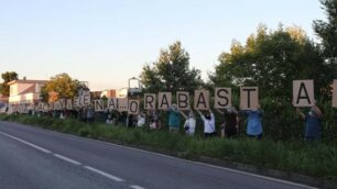 -La protesta dei comitati delle scorse settimane contro Asfalti Brianza