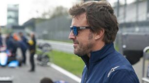 Fernando Alonso ha già firmato per la Renault: secondo voci potrebbe già sostituire Ricciardo che andrebbe alla McLaren al posto di Sainz, diretto alla Ferrari